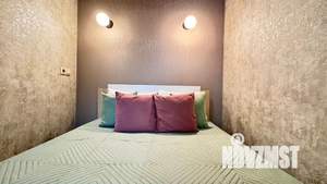 Студия квартира, посуточно, 40м2, 7/9 этаж