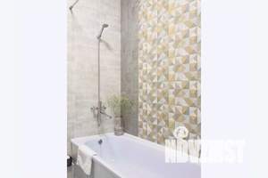 1-к квартира, посуточно, 38м2, 7/18 этаж