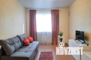 2-к квартира, посуточно, 70м2, 7/16 этаж