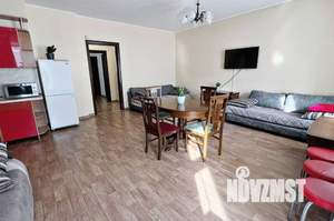 3-к квартира, посуточно, 79м2, 1/1 этаж