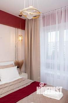 1-к квартира, посуточно, 43м2, 6/10 этаж
