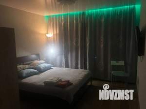 1-к квартира, посуточно, 38м2, 1/10 этаж