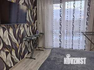 1-к квартира, посуточно, 42м2, 8/13 этаж