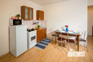 1-к квартира, посуточно, 44м2, 1/1 этаж