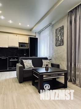 1-к квартира, посуточно, 38м2, 4/9 этаж