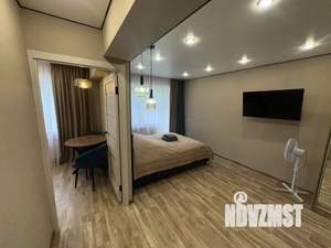 1-к квартира, посуточно, 35м2, 3/5 этаж