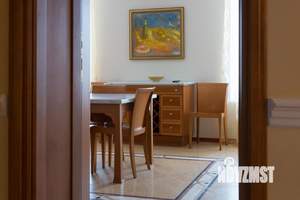 4-к квартира, на длительный срок, 220м2, 3/6 этаж