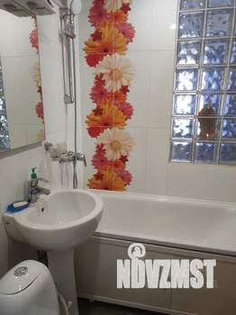 1-к квартира, посуточно, 33м2, 4/5 этаж