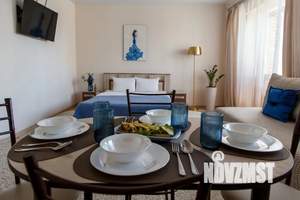 Студия квартира, посуточно, 42м2, 13/17 этаж