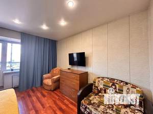 1-к квартира, посуточно, 50м2, 9/9 этаж