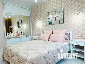 1-к квартира, посуточно, 52м2, 1/1 этаж