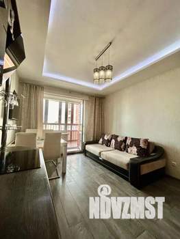 2-к квартира, посуточно, 45м2, 13/16 этаж