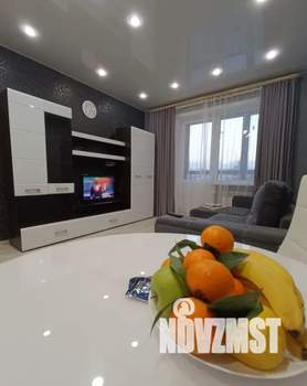 Студия квартира, посуточно, 35м2, 4/16 этаж