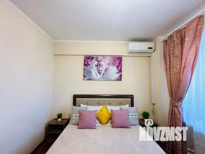 2-к квартира, посуточно, 70м2, 8/10 этаж