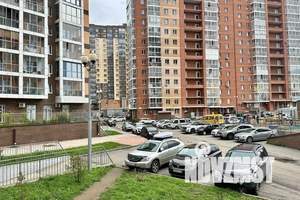 1-к квартира, посуточно, 38м2, 8/17 этаж