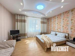 1-к квартира, посуточно, 40м2, 1/1 этаж