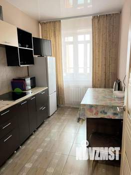 1-к квартира, посуточно, 46м2, 16/18 этаж