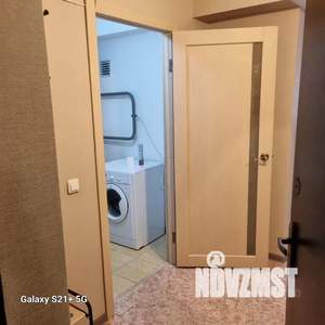 Студия квартира, посуточно, 30м2, 3/9 этаж