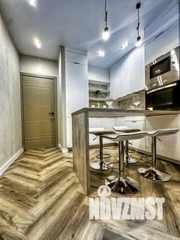 2-к квартира, посуточно, 50м2, 1/15 этаж