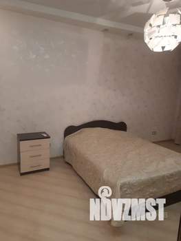 2-к квартира, посуточно, 40м2, 3/3 этаж