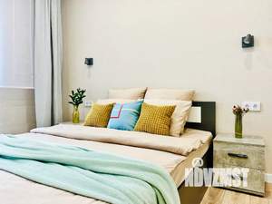 1-к квартира, посуточно, 41м2, 2/18 этаж