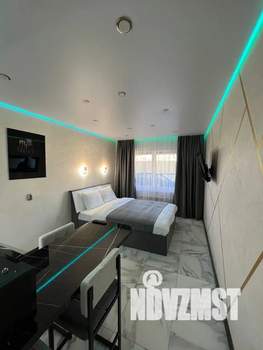 Студия квартира, посуточно, 22м2, 1/10 этаж