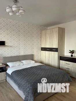 1-к квартира, посуточно, 43м2, 1/1 этаж