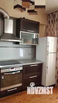 1-к квартира, посуточно, 40м2, 6/9 этаж