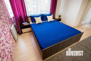 2-к квартира, посуточно, 70м2, 1/1 этаж