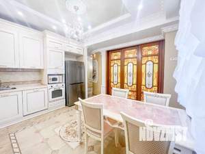 3-к квартира, на длительный срок, 120м2, 6/7 этаж