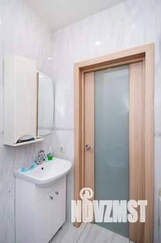 Студия квартира, посуточно, 36м2, 4/12 этаж