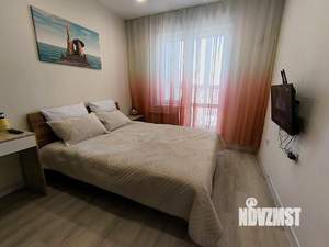 2-к квартира, посуточно, 40м2, 10/18 этаж