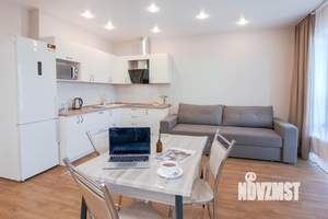 1-к квартира, посуточно, 43м2, 1/1 этаж
