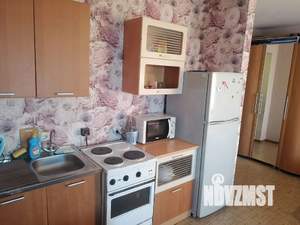 Студия квартира, посуточно, 36м2, 9/12 этаж