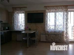 Студия квартира, посуточно, 38м2, 6/8 этаж