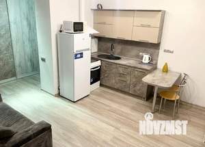 1-к квартира, посуточно, 38м2, 13/17 этаж