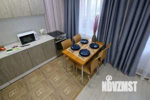 Студия квартира, посуточно, 39м2, 13/18 этаж