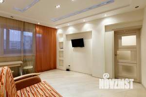1-к квартира, посуточно, 50м2, 1/1 этаж