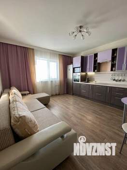 1-к квартира, посуточно, 50м2, 1/1 этаж