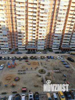 Студия квартира, посуточно, 30м2, 11/17 этаж