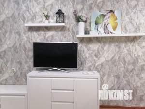 1-к квартира, посуточно, 42м2, 1/6 этаж