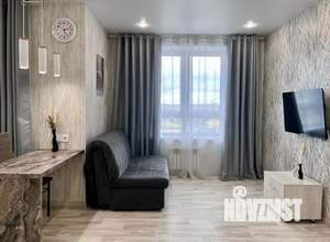 Студия квартира, посуточно, 40м2, 11/19 этаж