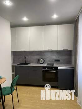 1-к квартира, посуточно, 42м2, 6/17 этаж