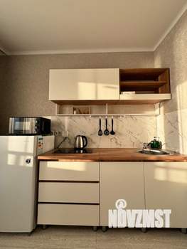 Студия квартира, посуточно, 40м2, 5/17 этаж