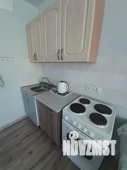 Студия квартира, посуточно, 40м2, 5/16 этаж