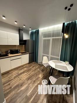 1-к квартира, посуточно, 36м2, 12/19 этаж