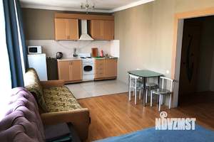 1-к квартира, посуточно, 35м2, 5/8 этаж