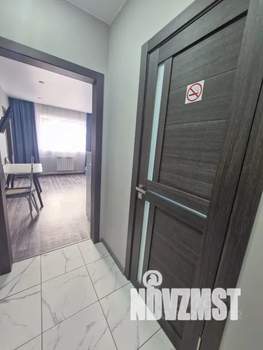 1-к квартира, посуточно, 30м2, 1/2 этаж