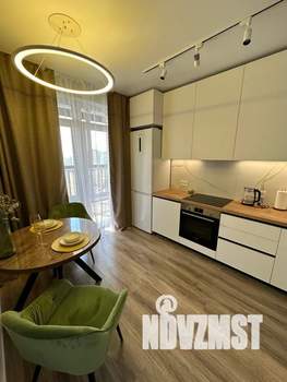 Студия квартира, посуточно, 34м2, 13/16 этаж