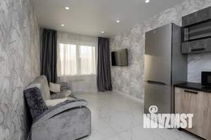 1-к квартира, посуточно, 44м2, 8/18 этаж